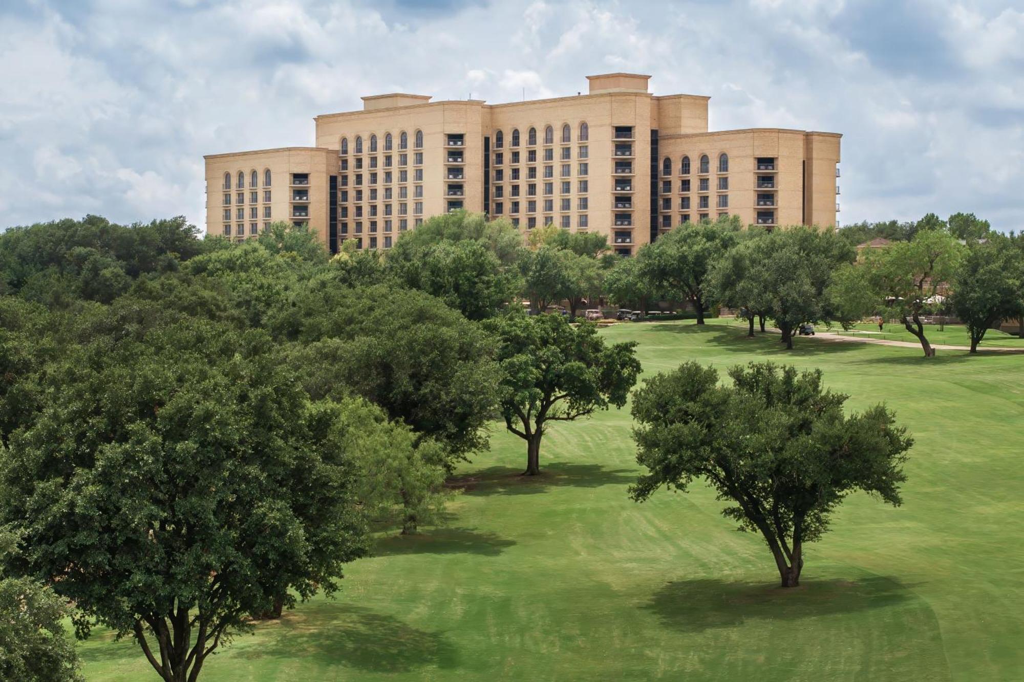 The Ritz-Carlton Dallas, Las Colinas Hotel Irving Exterior photo