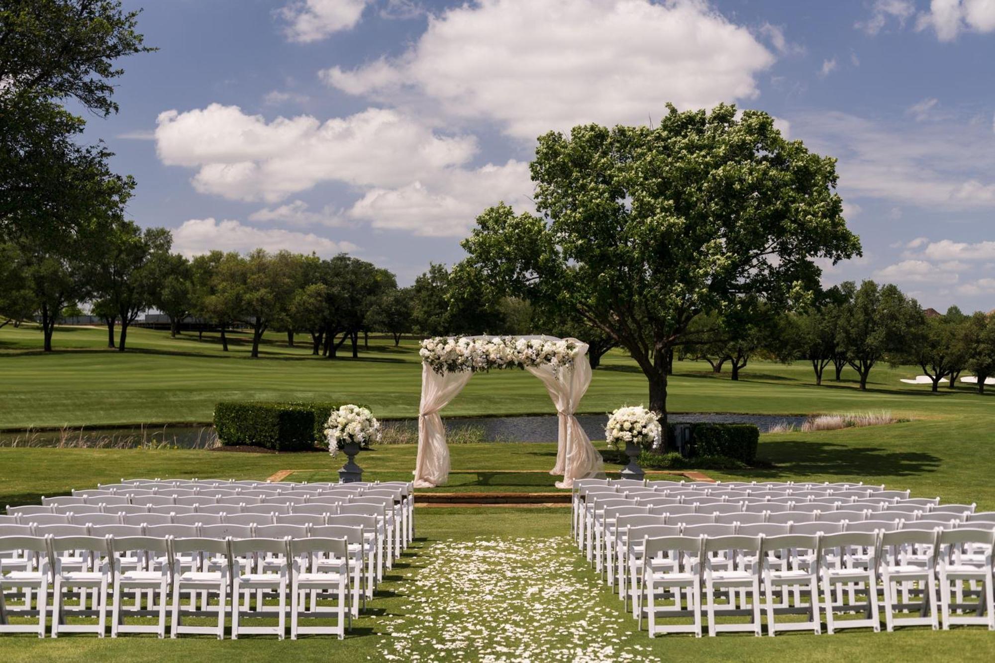 The Ritz-Carlton Dallas, Las Colinas Hotel Irving Exterior photo